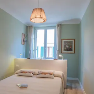 Apartment Neruda, Florence